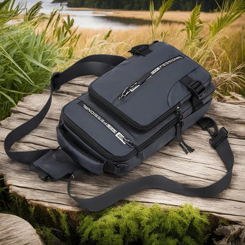 [Waterproof Men's Bag] with USB Port