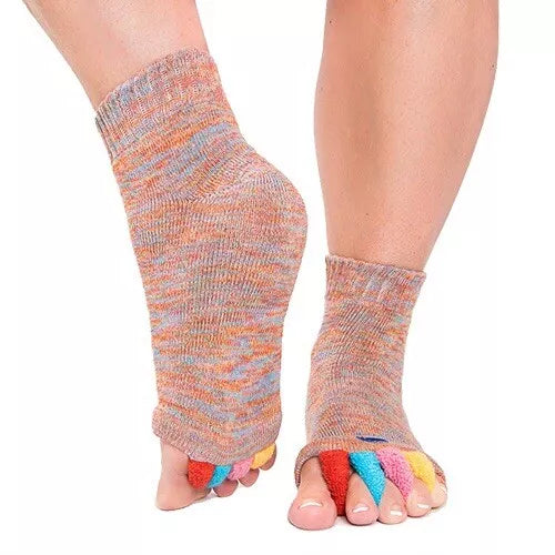 [Happy Feet Socks]  to relieve foot pain